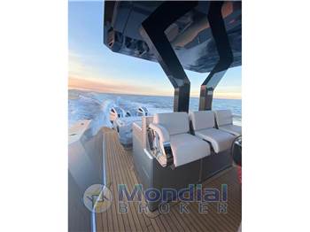 REALE YACHTS Heritage 40