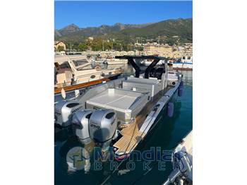 REALE YACHTS Heritage 40