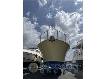 VICEM YACHTS 54 Classic Flybridge