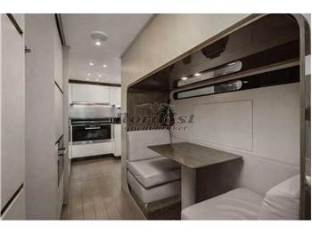 Azimut Grande 30 (3 cabins)