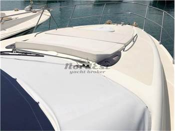 Atlantis 47 HT Hard Top