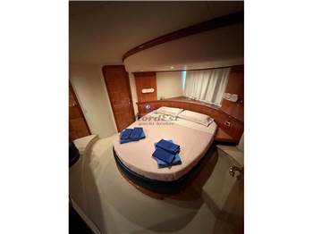 Azimut 62 Fly