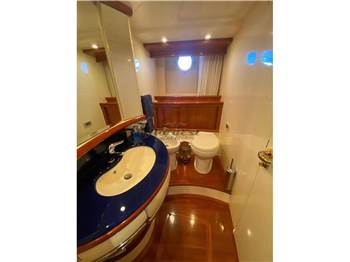 Azimut 62 Fly