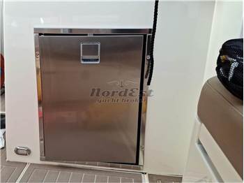 Nuova Jolly Prince 33 Sport Cabin