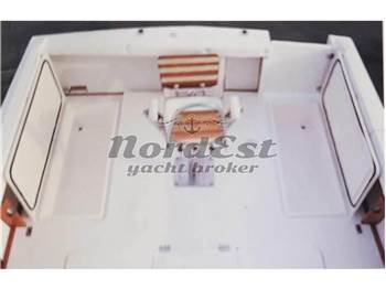 Arcoa Fisherman 10.80