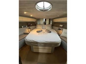 Pershing 40 Open