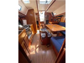 Dufour 36 Classic