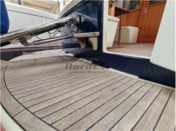 Cantieri Estensi Goldstar 360 Fly