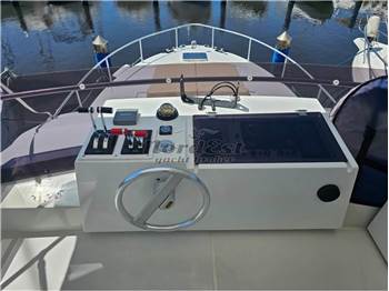 Ferretti 36 Fly