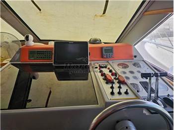 Ferretti 36 Fly
