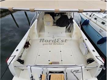 Cantieri Estensi Bluetime 370