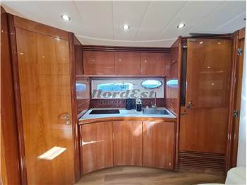 Pershing 50 HT hard top (Arneson)