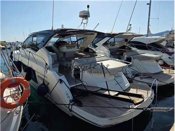 Cranchi M44 HT