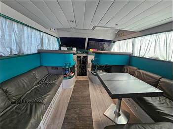 Ferretti 39