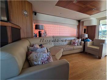 Sunseeker Manhattan 70