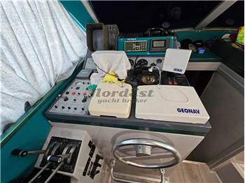 Ferretti 39