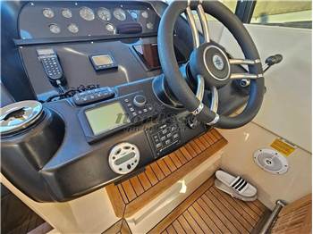Sunseeker Portofino 47 HT Hard Top