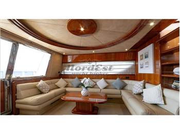Ferretti 72