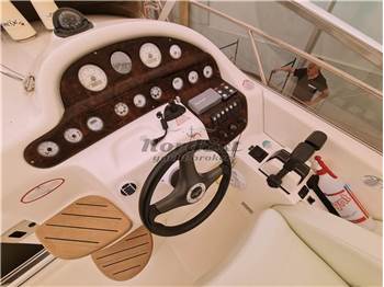Cranchi Zaffiro 28
