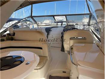 Monterey 375 Sport Yacht