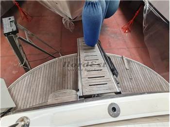 Cantieri Estensi Goldstar 360 Fly