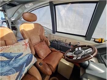 Azimut 62S