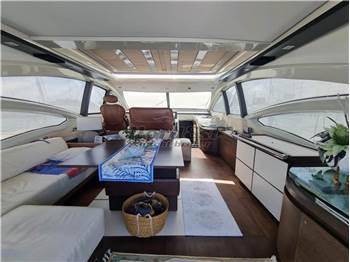 Azimut 62S