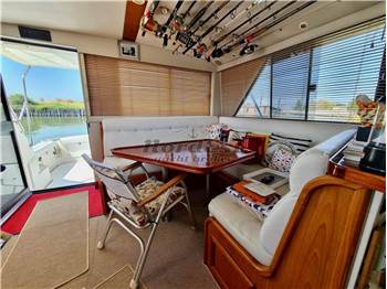 Riviera 39