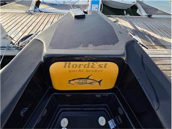 Master 775 Fishing