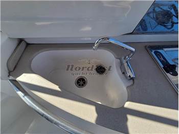 Sessa Marine Islamorada 32