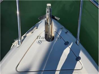 Sessa Marine Islamorada 32
