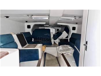 Cigarette 38 Top Gun