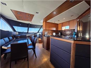 Sunseeker Manhattan 70
