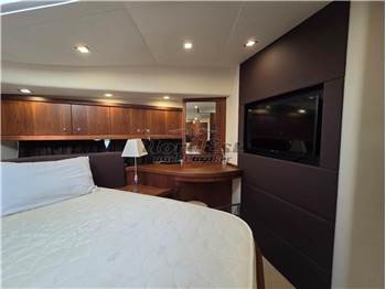 Sunseeker Manhattan 70