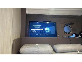 Cranchi M44 HT