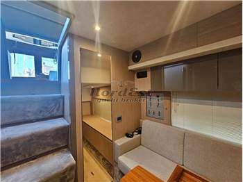 Cranchi Z35 - Natante