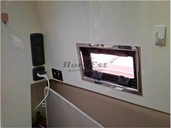 Nuova Jolly Prince 33 Sport Cabin