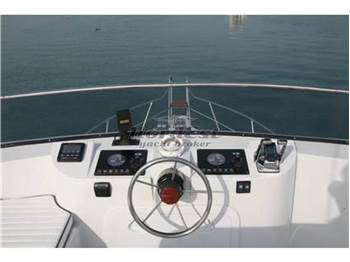Nautica Po Sea World 34 Fly