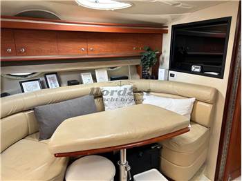 Monterey 375 Sport Yacht