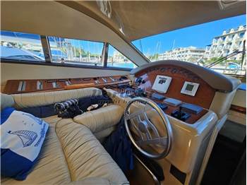 Ferretti 430