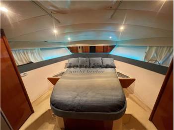 Azimut 37 Fly