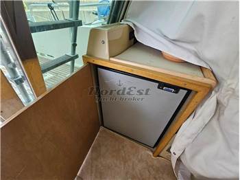 Ferretti 39