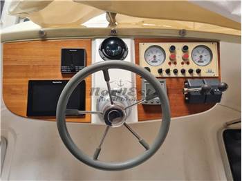 Cantieri Estensi Goldstar 360 Fly