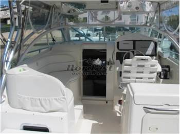 Edge Water 265 Express