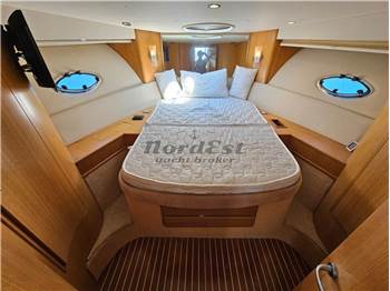 Rodman 44 fly - IPS 500