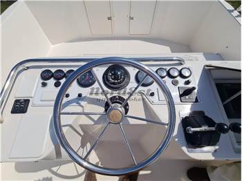 Riviera 39
