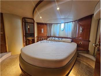 Azimut 62 Fly