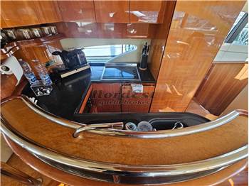 Azimut 62 Fly
