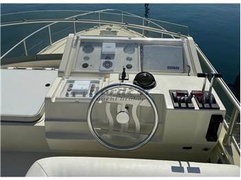 Ferretti 43 Fly