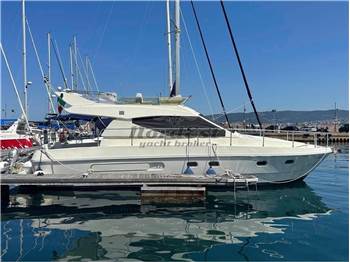 Ferretti 43 Fly